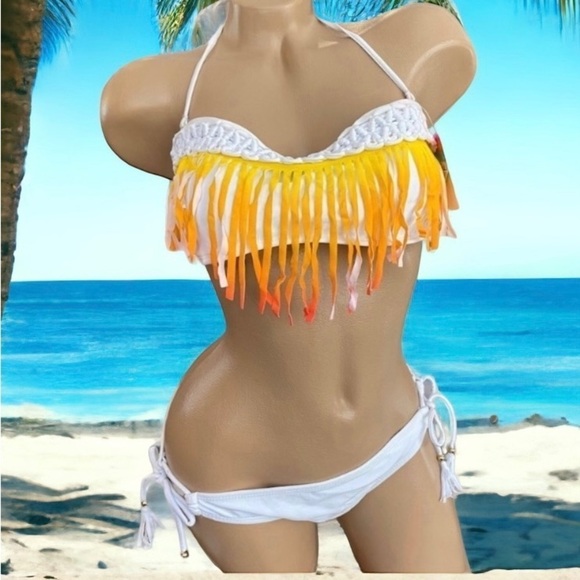 NEW Raisins Bikini Set 2 Piece Swimsuit Ombré Fringe Bandeau Sweat Pea Bottoms - Picture 1 of 7